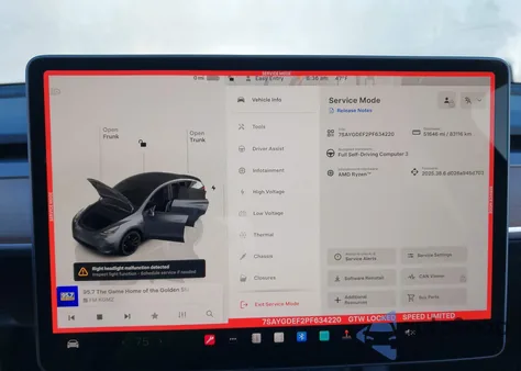2023 Tesla Model Y Performance Dual Motor All-Wheel Drive z USA, uszkodzony, nr VIN 7SAYGDEF2PF634220